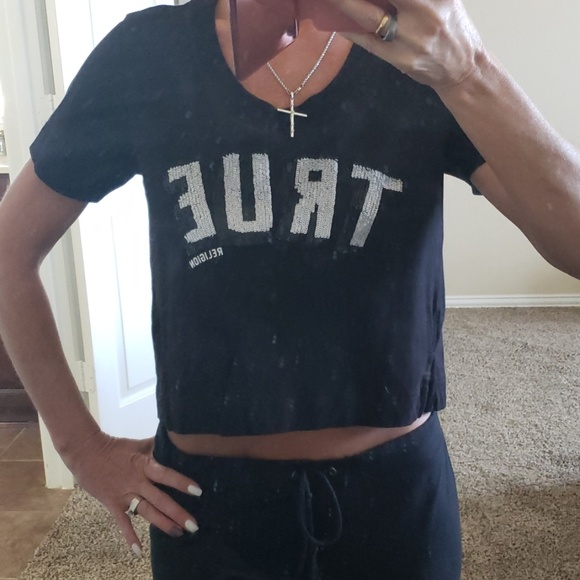 Sold.  True Religion crop tee - Picture 7 of 8
